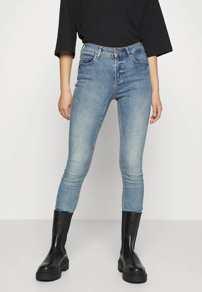 Coupon 🌟 ONLY Petite ONLBLUSH MID - 👖 Jeans Skinny Fit - Light Blue Denim | Damen 👍