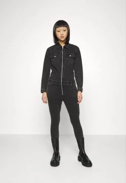 Top 10 🌟 ONLY Petite Damen ONLINC CALLI ZIP - Jumpsuit - Black Denim ✔️