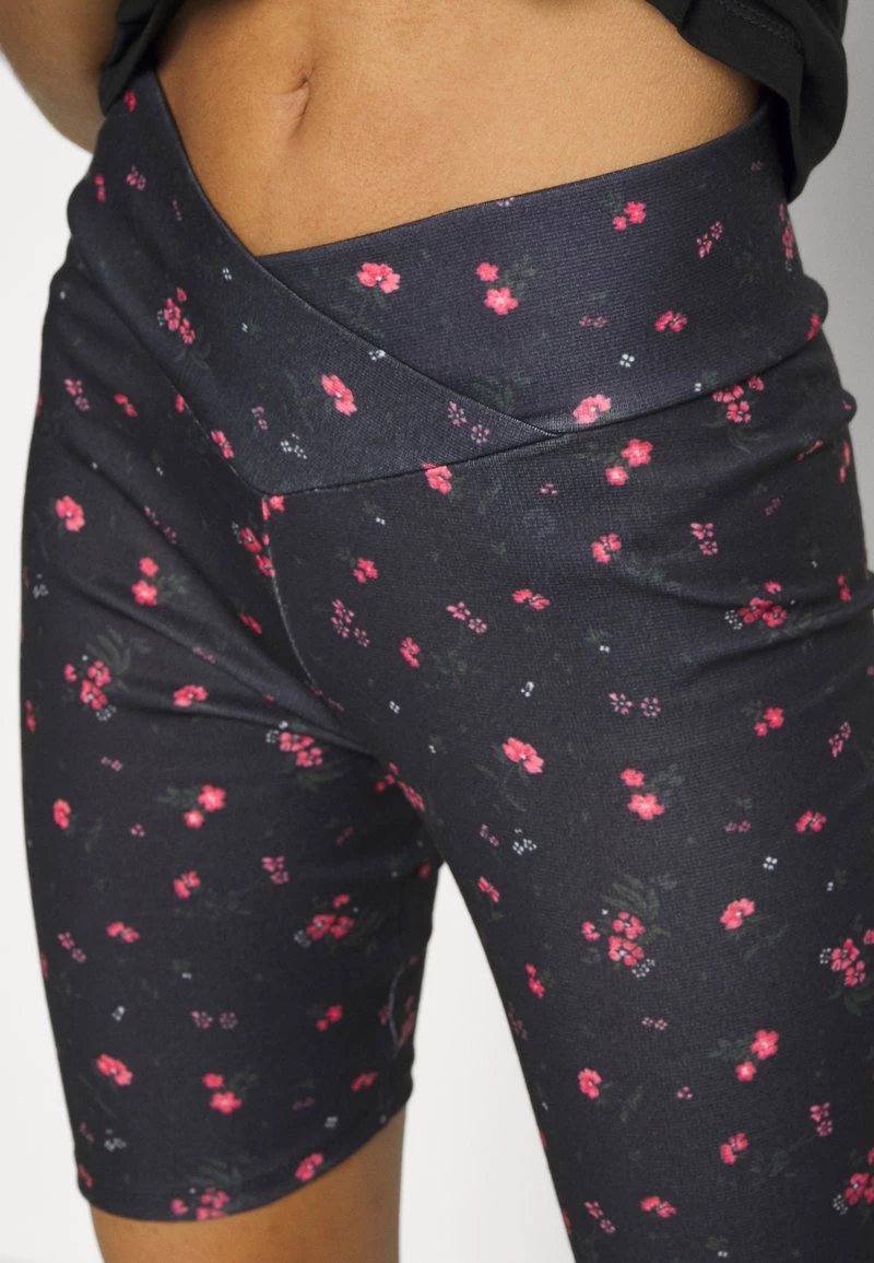 Coupon 🧨 ONLY Petite Damen ONLTHEA FEVER LIFECITY - Shorts - Black 🧨 – Bild 6