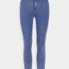 Brandneu 👏 ONLY Petite ONLRAIN LIFE - 👖 Jeans Skinny Fit - Medium Blue Denim | Damen ✔️