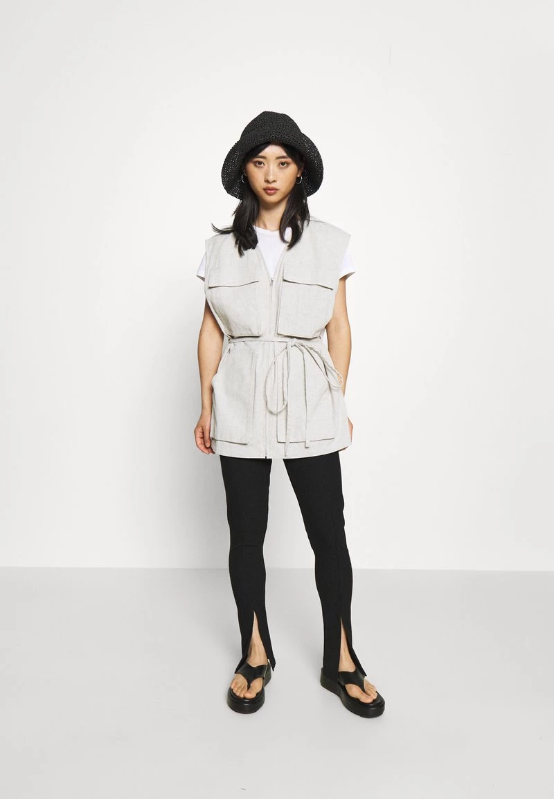 Neu ✔️ ONLY Petite Damen ONLNELLA SLIT PANT - Stoffhose - Black 🥰 – Bild 2