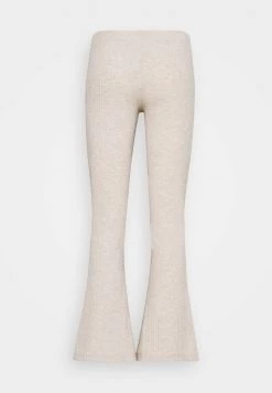 Angebote 🛒 ONLY Petite Damen ONLNELLA FLARED PANT - Stoffhose - Pumice Stone Melange 💯