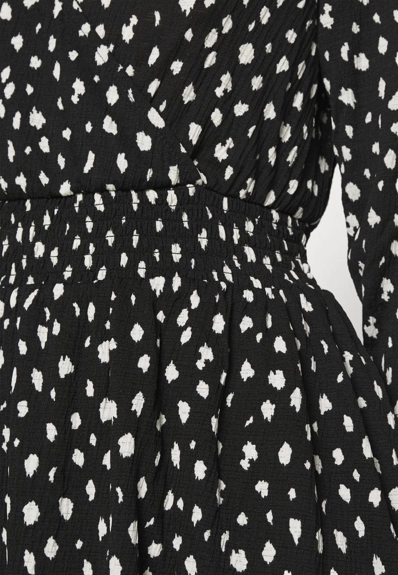 Coupon ❤️ ONLY Petite Damen ONLPELLA 3/4 WRAP SHORT 👗 DRESS - Jerseykleid - Black ⭐ – Bild 5