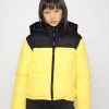Besorgen 😍 ONLY Petite Damen ONLSANDRA SHORT JACKET - Winterjacke - Black/yellow 🌟