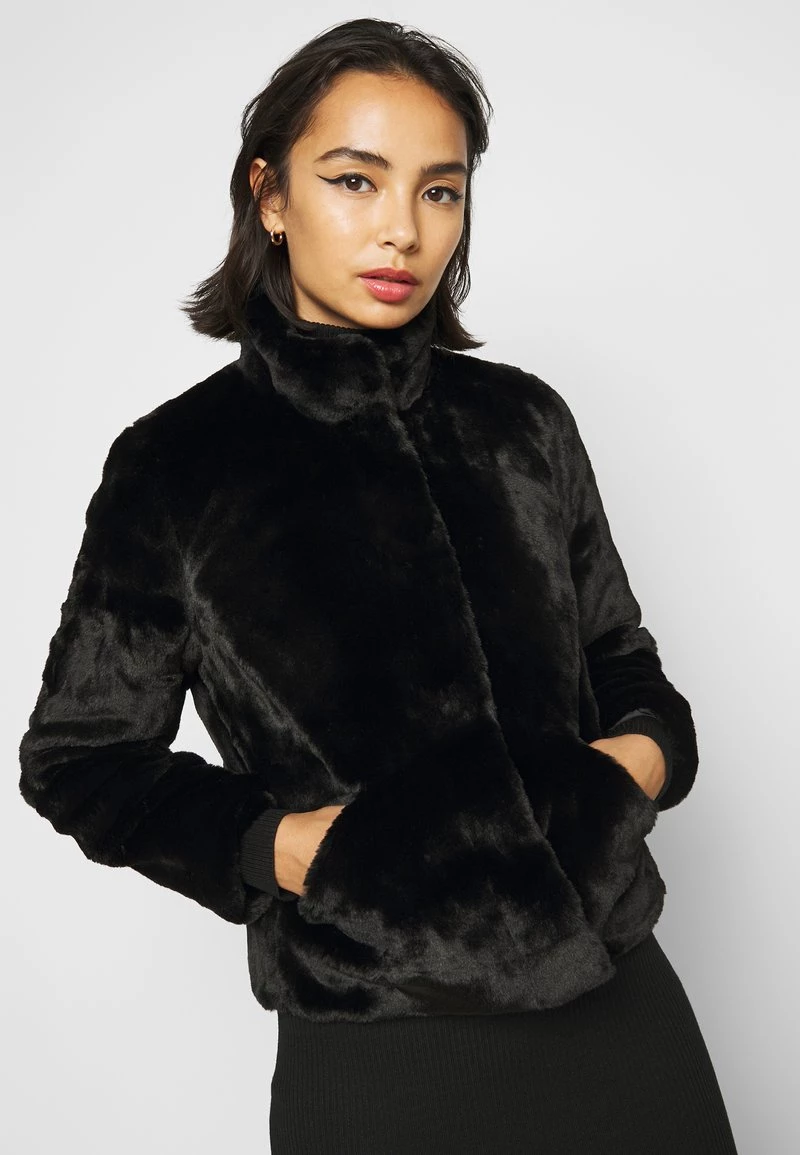 Neu ⭐ ONLY Petite Damen ONLVIDA JACKET - Winterjacke - Black 🔥 – Bild 5