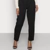 Budget 🛒 ONLY Petite Damen ONLHADEYA HALFRID PANT - Stoffhose - Black 💯