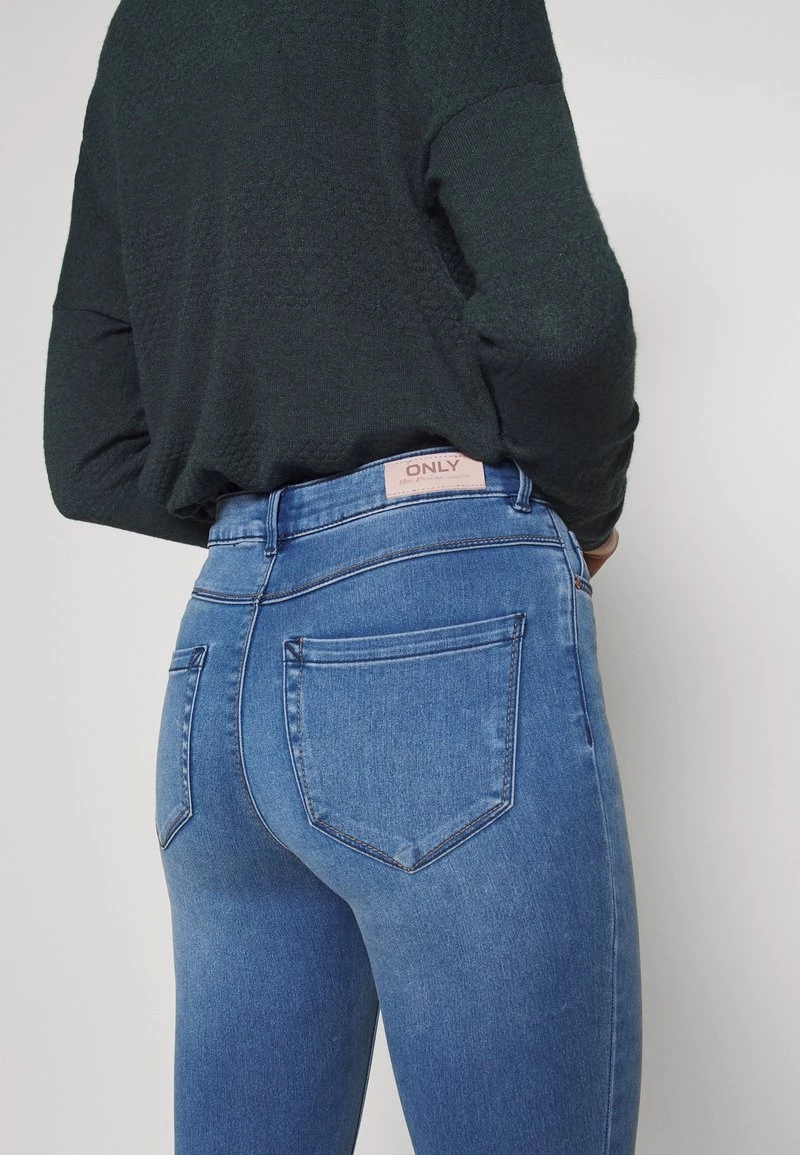 Großhandel 🔥 ONLY Petite Damen ONLROYAL - 👖 Jeans Skinny Fit - Medium Blue Denim 🥰 – Bild 6