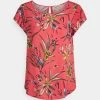 Budget ❤️ ONLY Petite Damen ONLNOVA LIFE - T-Shirt Print - Mineral Red Bright Tropical 🌟