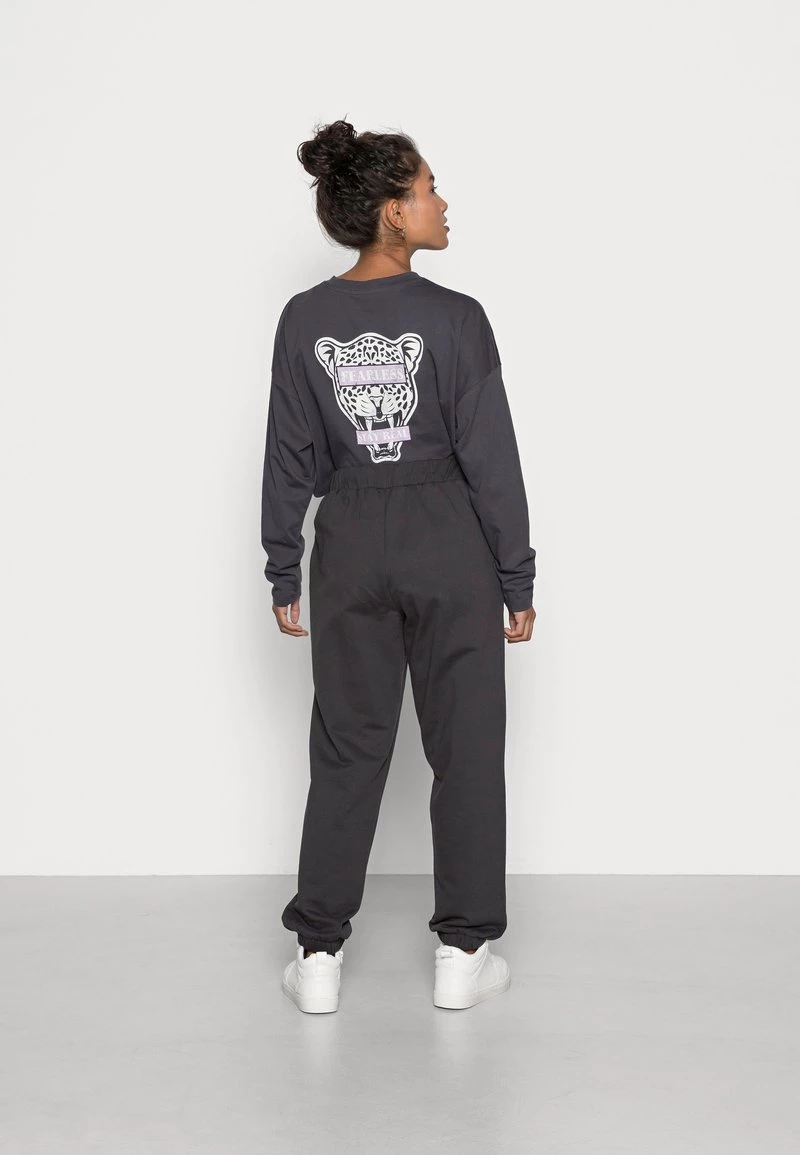 Bestes Angebot 🤩 ONLY Petite Damen ONLHAZEL PANTS - Jogginghose - Phantom 😀 – Bild 3