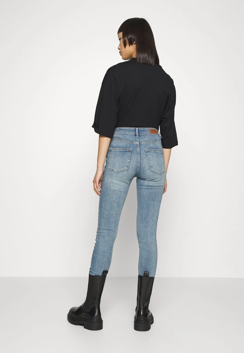 Coupon 🌟 ONLY Petite ONLBLUSH MID - 👖 Jeans Skinny Fit - Light Blue Denim | Damen 👍 – Bild 3