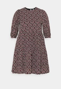 Besorgen 🔔 ONLY Petite ONLPELLA PEPLUM 👗 DRESS PETIT - Freizeitkleid - Black/docks Zigzag Flowers Black | Damen ❤️