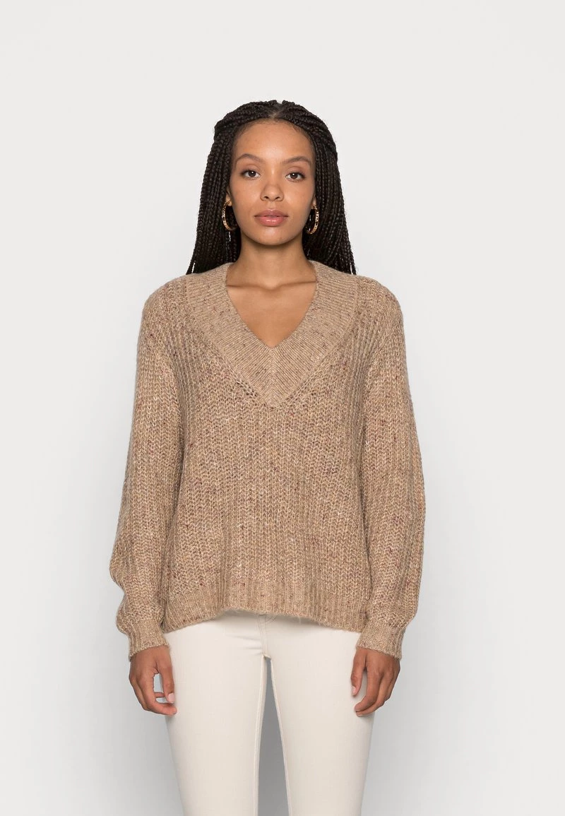 Beste Bewertungen von 🔔 ONLY Petite Damen ONLBRITNEY V NECK - Strickpullover - Ginger Root/melange 🌟